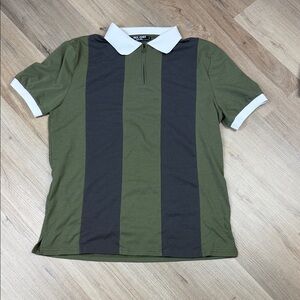 Paul Jones Olive & Black Striped Quarter Zip Polo Shirt w/ White Collar. Size M